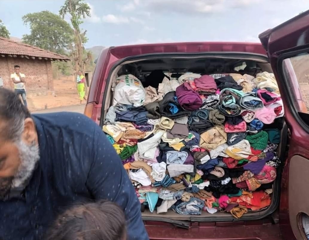 Clothes Collection Vehicle at Boisar Adivasi Pada